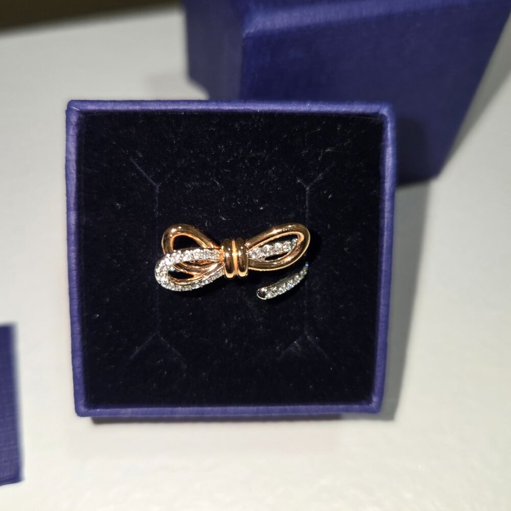 *BRAND NEW* Swarovski Two-Toned Ring - Picture 3 of 8